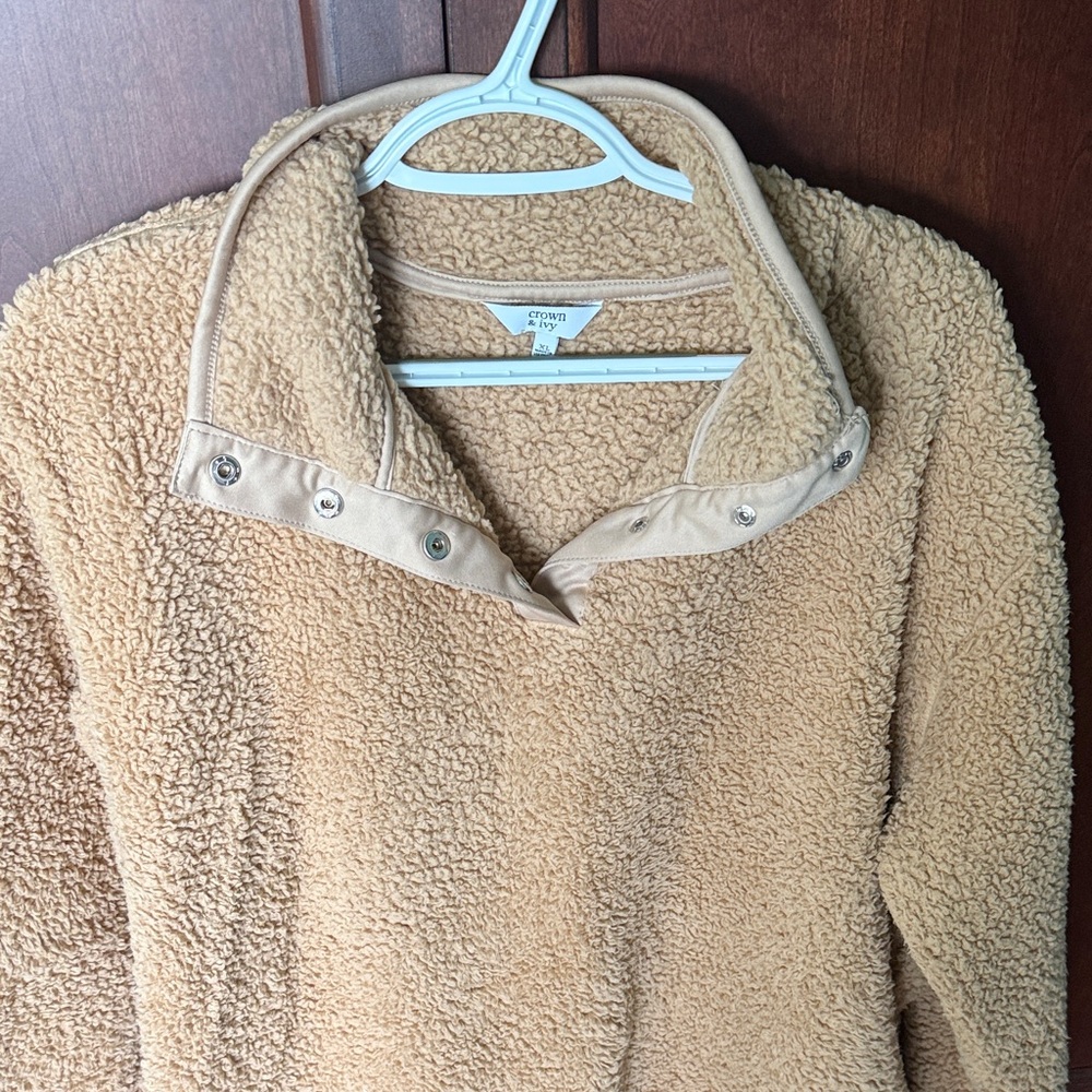 Crown & Ivy Tan Fleece Jacket